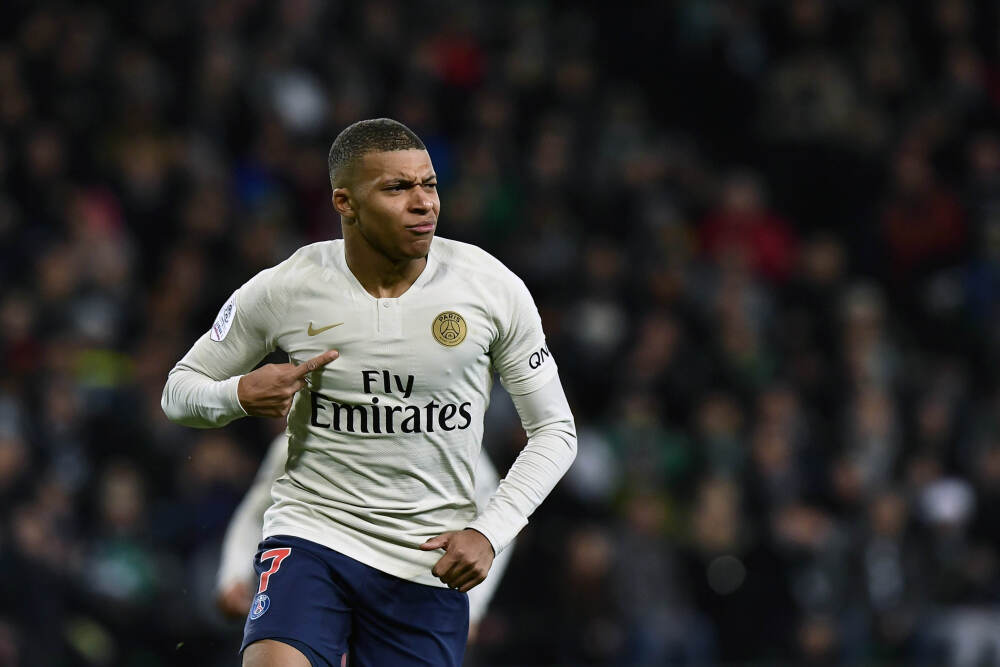 广交会助推新能源车“大航海”，打造全球品牌进行时｜广交会现场